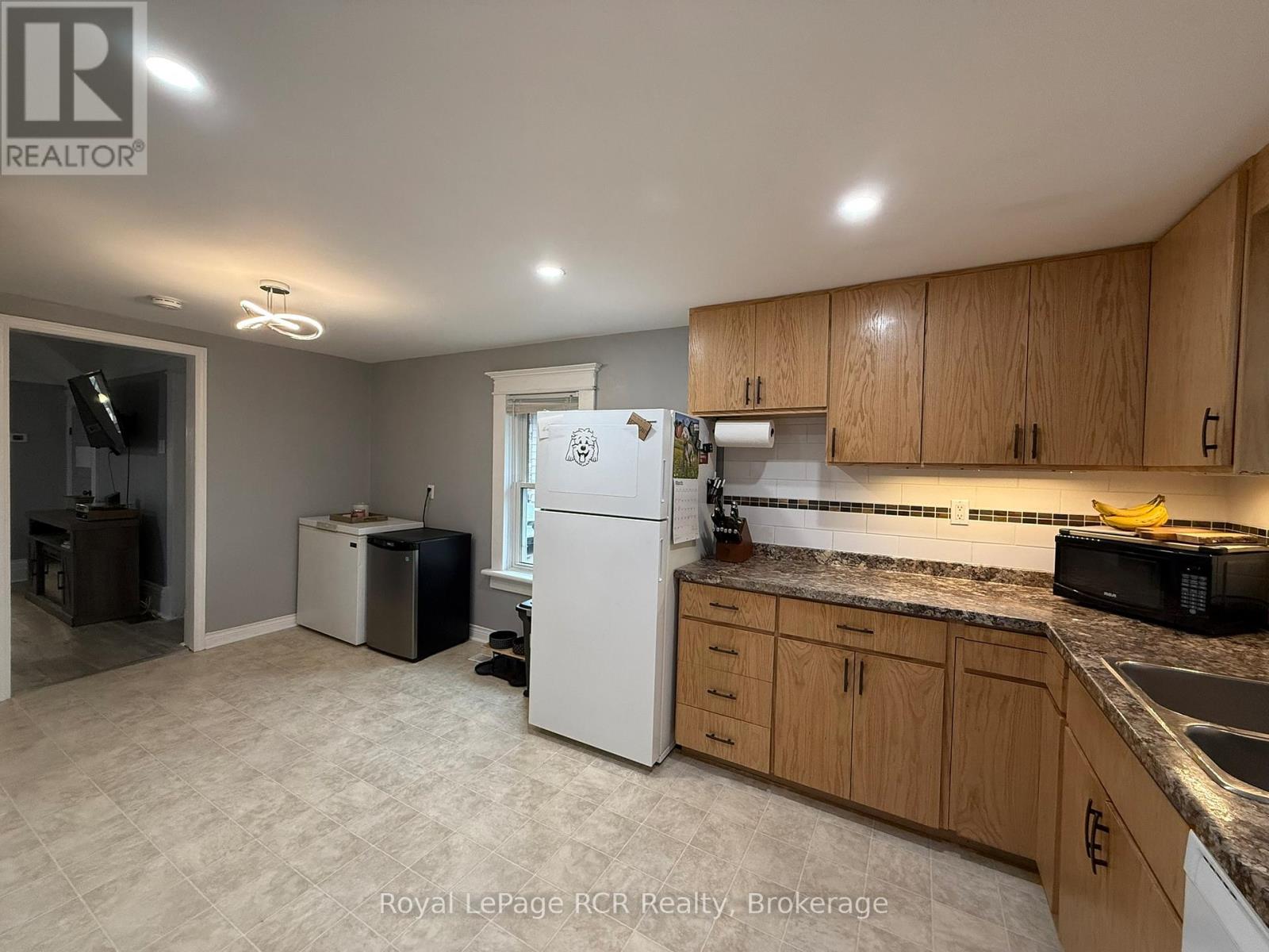 512 18th Street E, Owen Sound, Ontario  N4K 2A7 - Photo 16 - X12909654