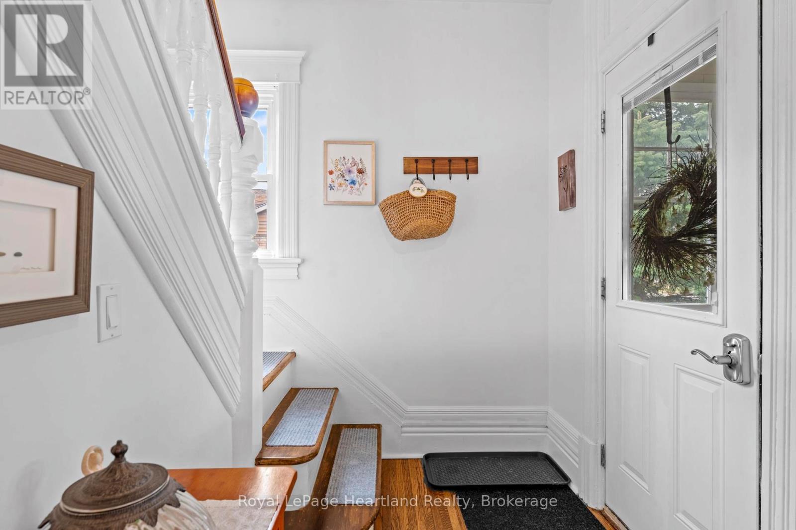 122 Nelson Street E, Goderich, Ontario  N7A 1R9 - Photo 5 - X12909870