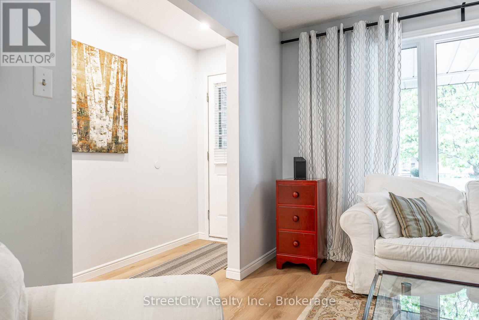 525 Albert Street E, Stratford, Ontario  N5A 3L6 - Photo 13 - X12910036