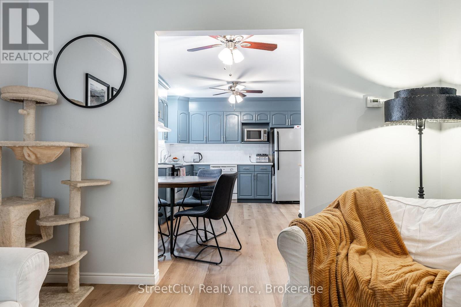 525 Albert Street E, Stratford, Ontario  N5A 3L6 - Photo 18 - X12910036