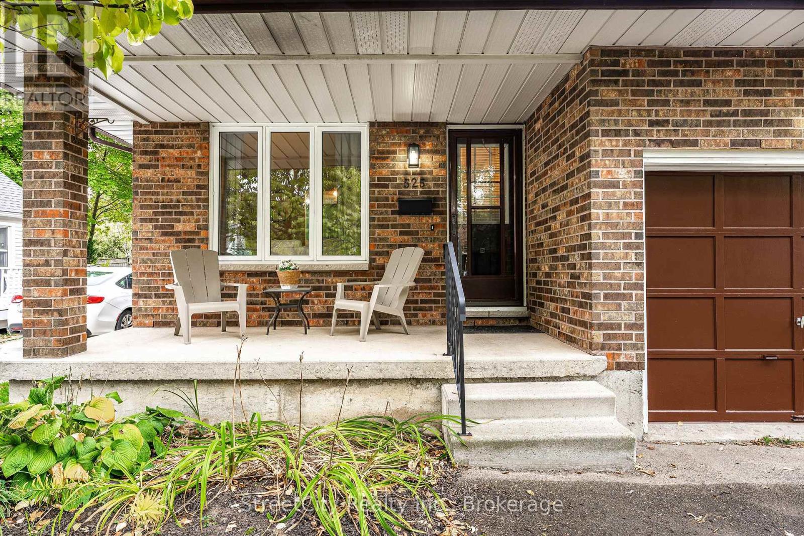 525 Albert Street E, Stratford, Ontario  N5A 3L6 - Photo 3 - X12910036