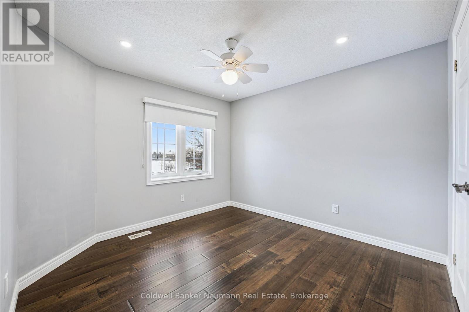 176 Colonial Drive, Guelph, Ontario  N1L 1T7 - Photo 18 - X12910238