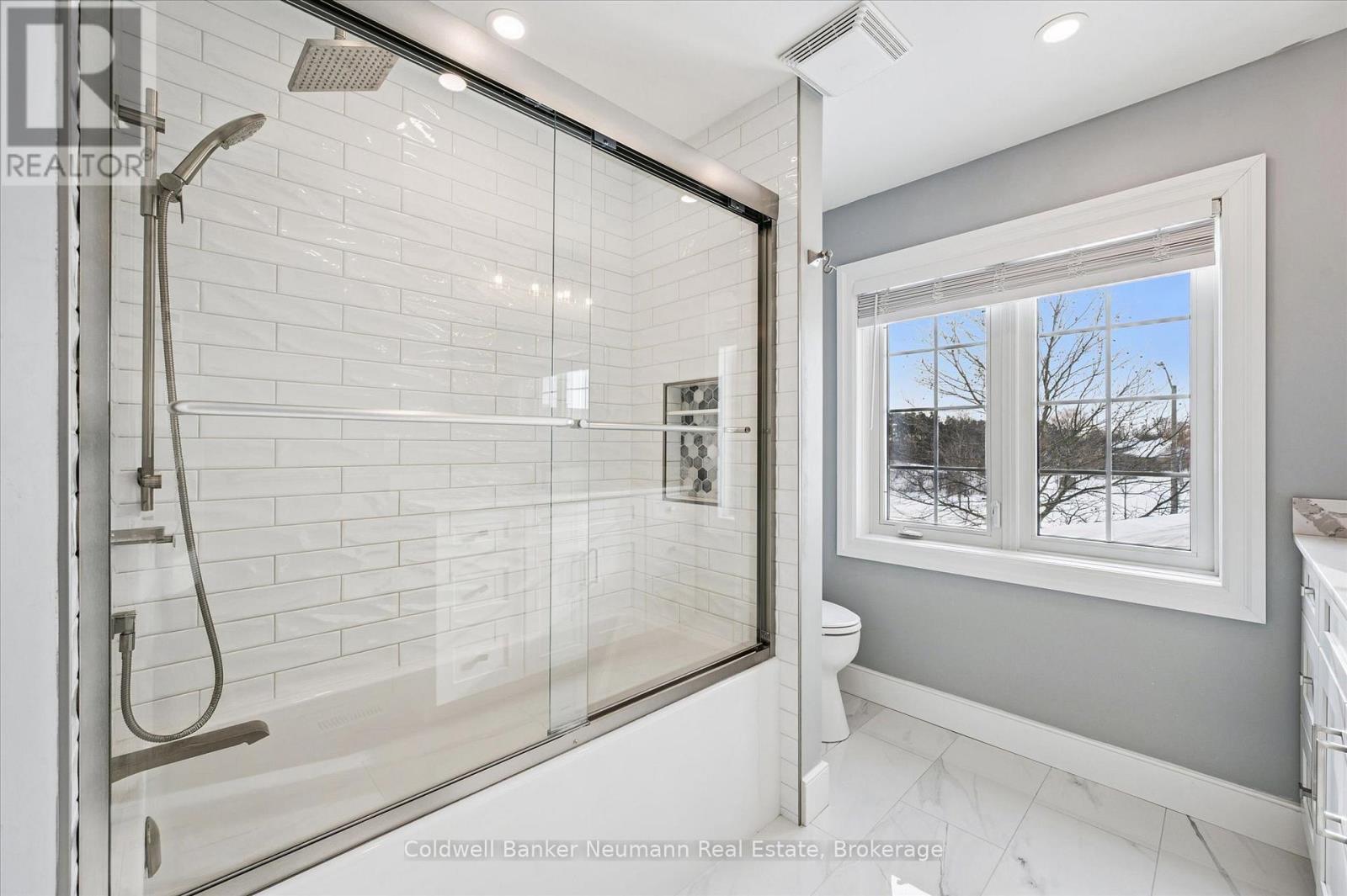 176 Colonial Drive, Guelph, Ontario  N1L 1T7 - Photo 24 - X12910238