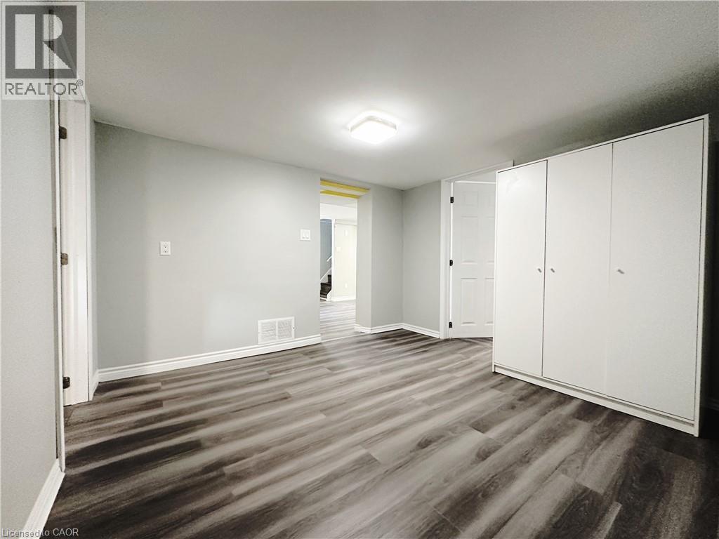 39 Maywood Road Unit# Lower, Kitchener, Ontario  N2C 2A2 - Photo 6 - 40813210