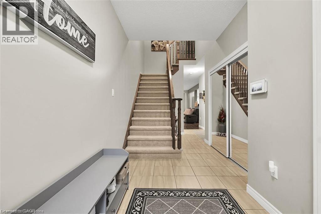 35 Willowbanks Terrace, Hamilton, Ontario  L8E 0C3 - Photo 10 - 40814335