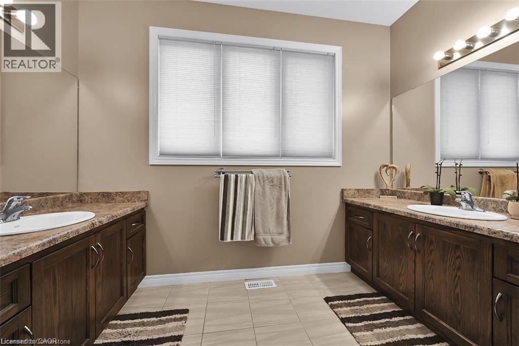 35 Willowbanks Terrace, Hamilton, Ontario  L8E 0C3 - Photo 15 - 40814335