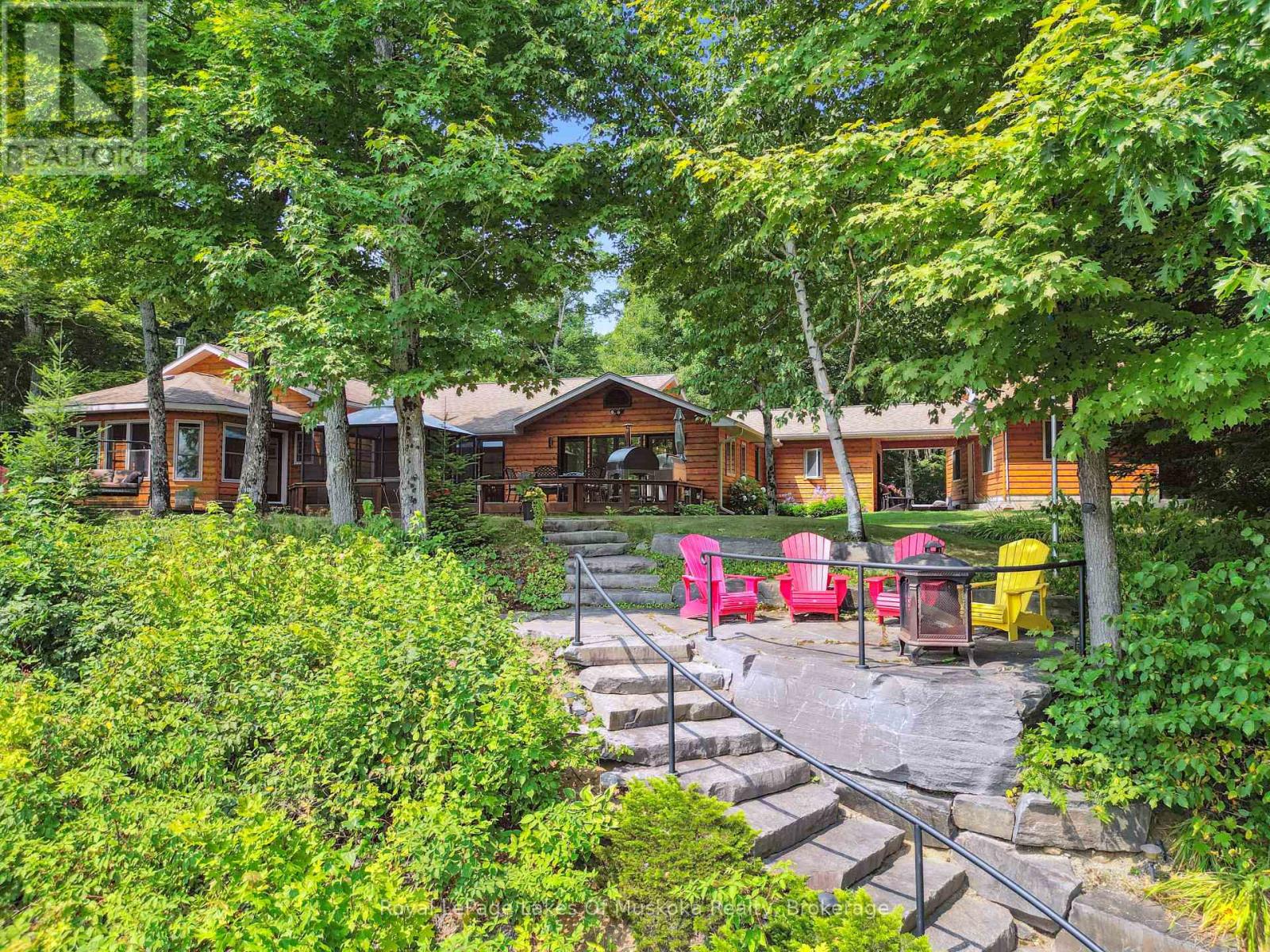 1319 WOLF CIRCLE, Algonquin Highlands, Ontario