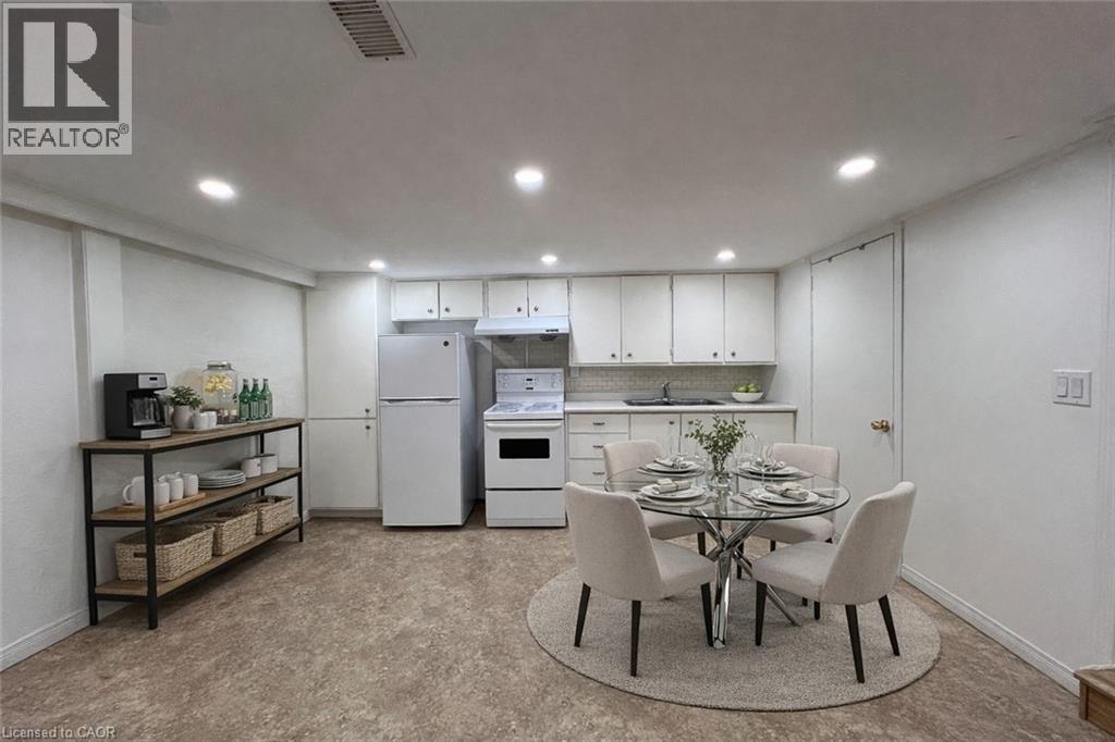 148 Siebert Avenue Unit# Lower, Kitchener, Ontario  N2C 2A8 - Photo 3 - 40814041