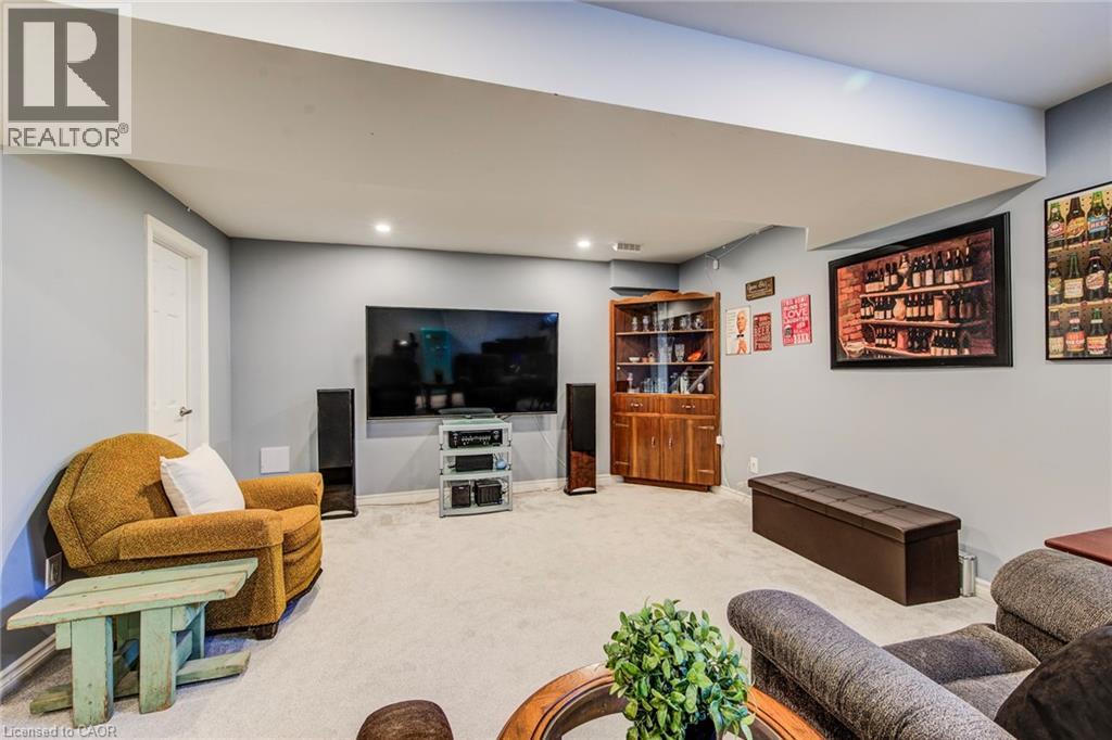 14 Schueller Street, Kitchener, Ontario  N2K 3W1 - Photo 28 - 40814120