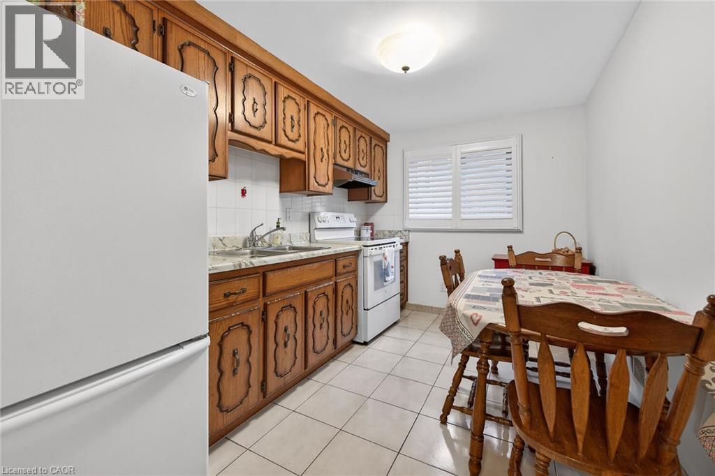 15 Fairington Crescent, Hamilton, Ontario  L8E 3N3 - Photo 33 - 40812902