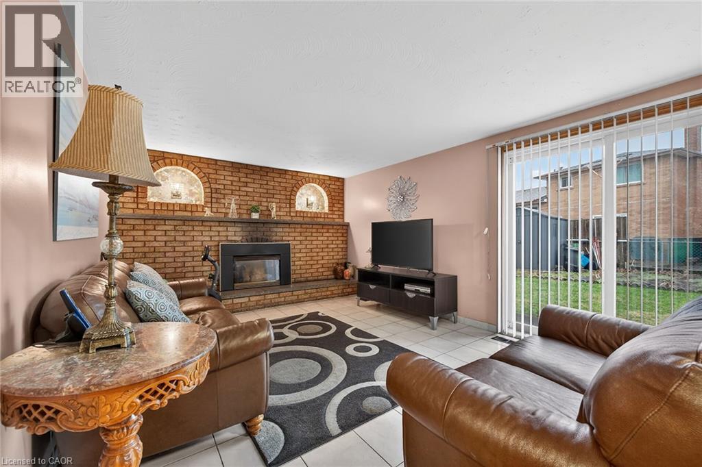 15 Fairington Crescent, Hamilton, Ontario  L8E 3N3 - Photo 37 - 40812902