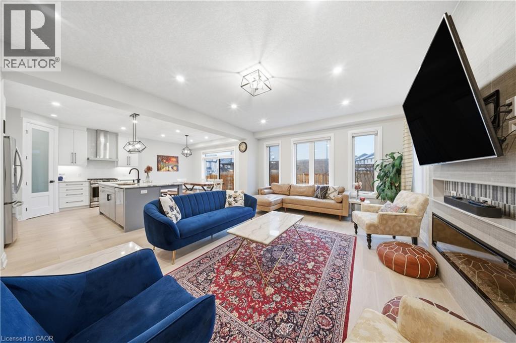 723 Wood Lily Street, Waterloo, Ontario  N2V 0E4 - Photo 12 - 40814199