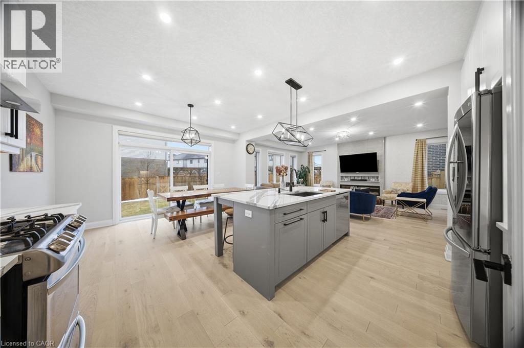 723 Wood Lily Street, Waterloo, Ontario  N2V 0E4 - Photo 16 - 40814199