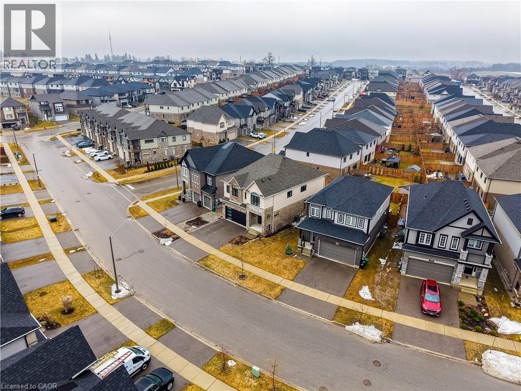 723 Wood Lily Street, Waterloo, Ontario  N2V 0E4 - Photo 4 - 40814199