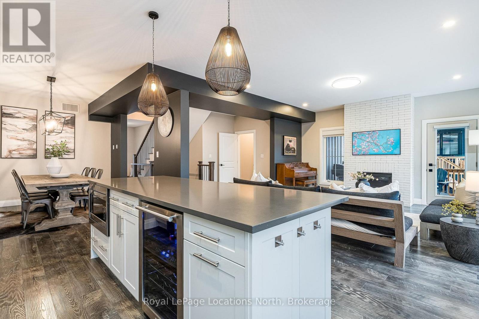 195 Courtland Street W, Blue Mountains, Ontario  L9Y 4E4 - Photo 11 - X12913460