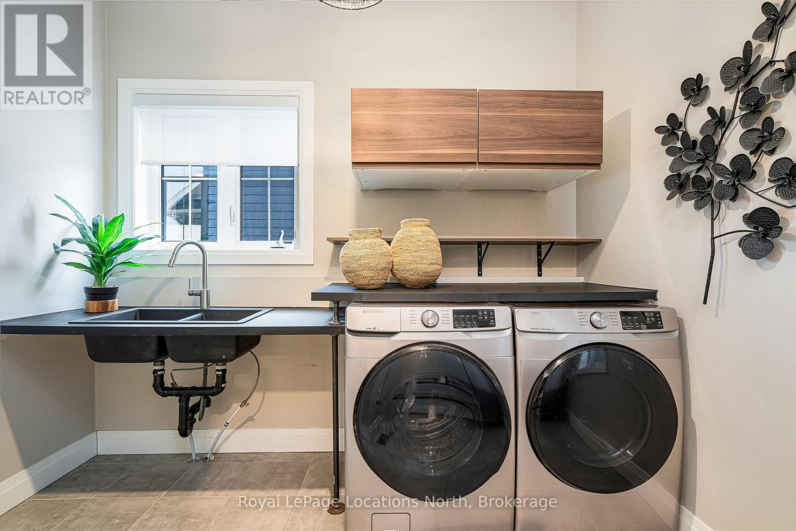 195 Courtland Street W, Blue Mountains, Ontario  L9Y 4E4 - Photo 17 - X12913460