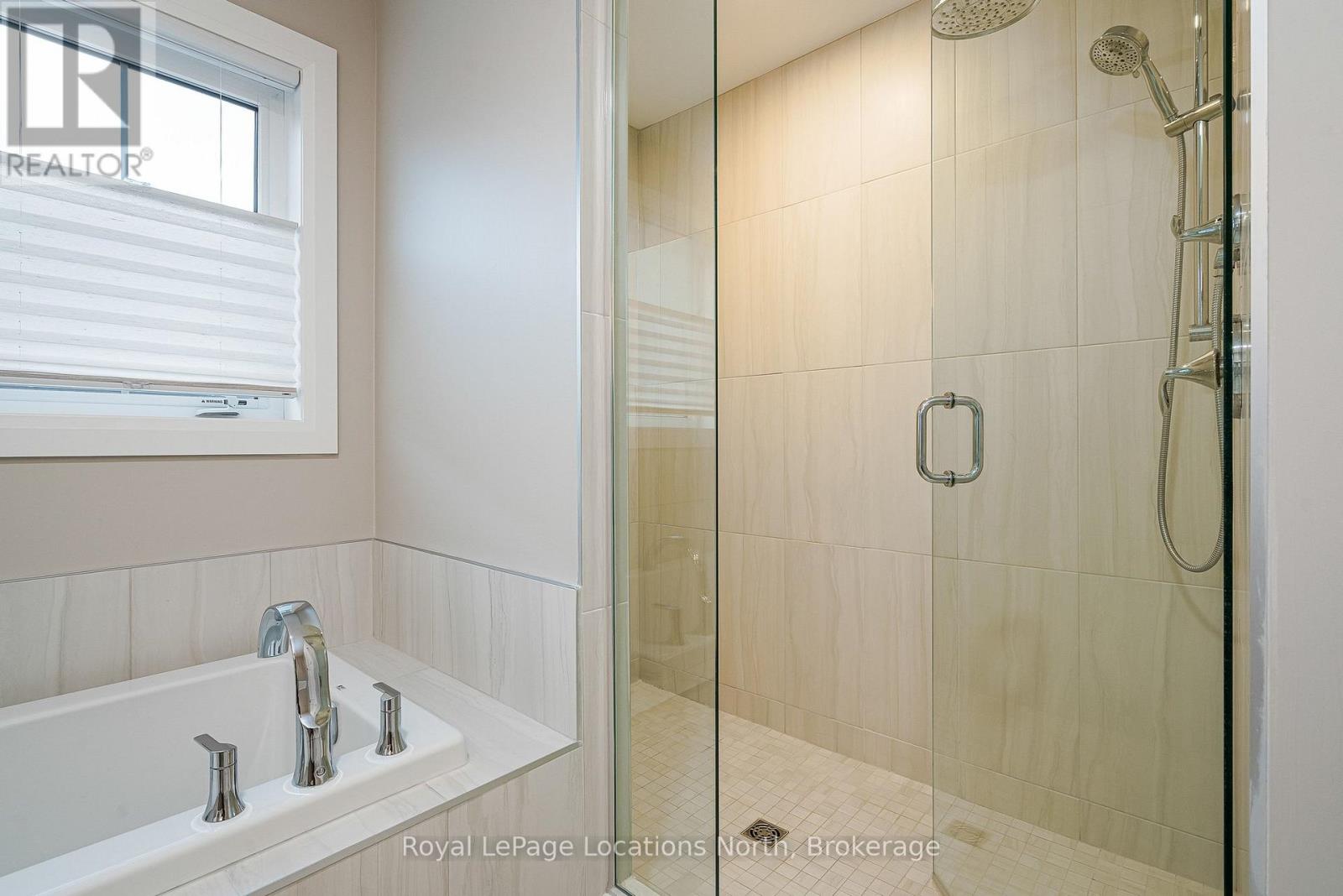 195 Courtland Street W, Blue Mountains, Ontario  L9Y 4E4 - Photo 25 - X12913460