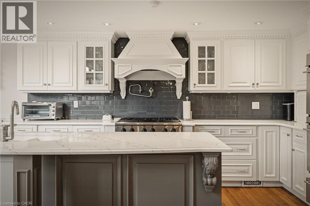 74 Oak Knoll Drive, Hamilton, Ontario  L8S 4C4 - Photo 17 - 40813716