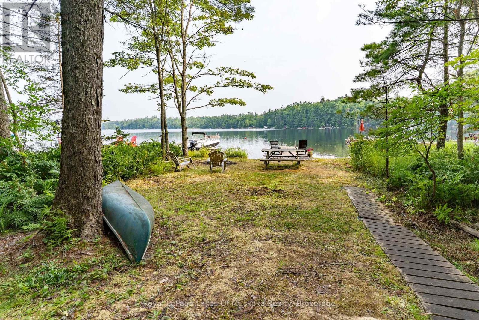 1072 LONG LAKE ROAD, Muskoka Lakes, Ontario