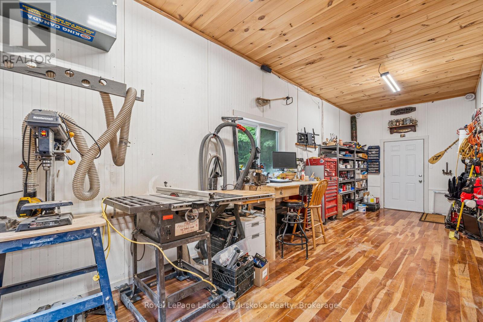 1315 Wolf Circle, Algonquin Highlands, Ontario  P0A 1E0 - Photo 38 - X12914150