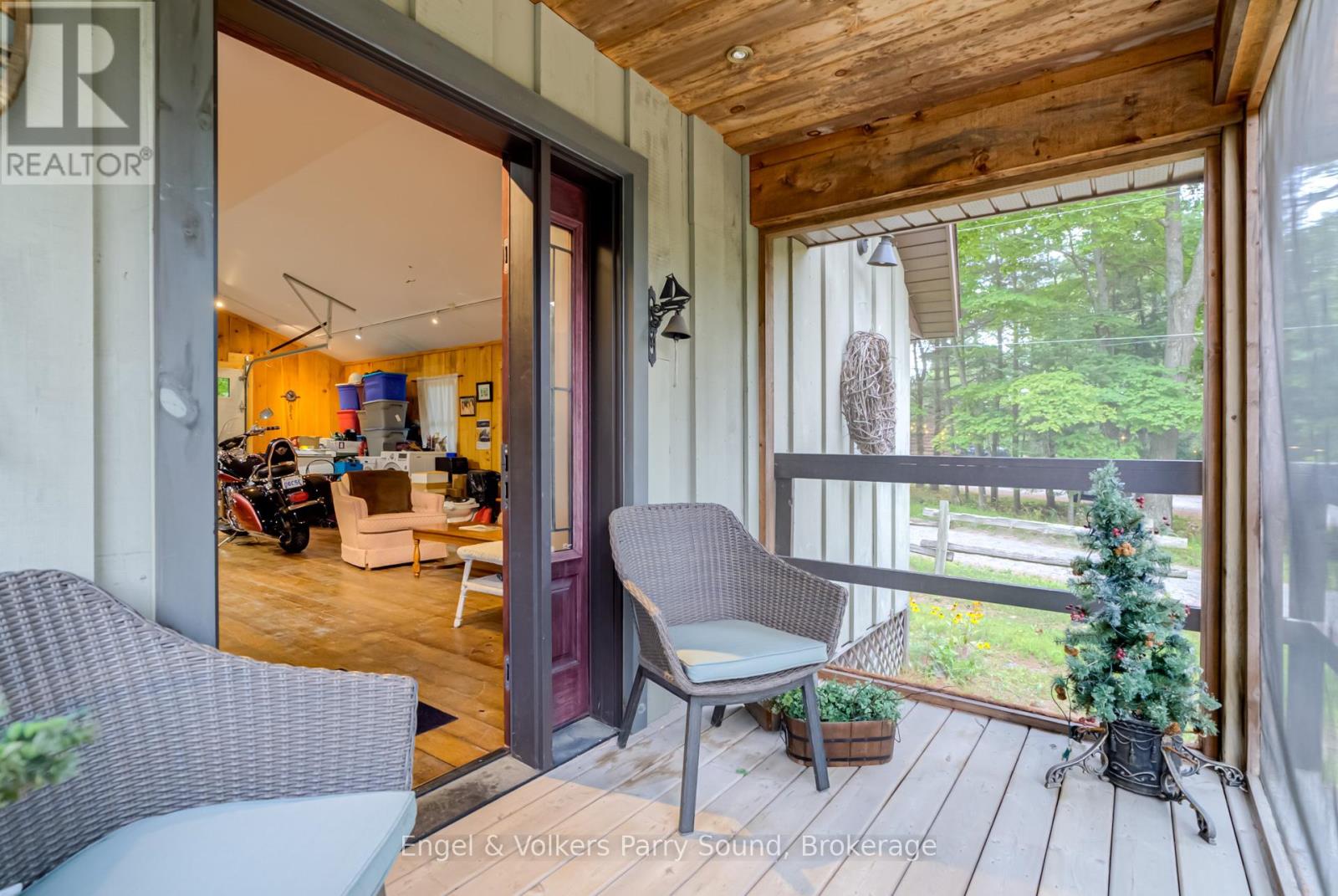 6 Little Beaver Boulevard, Seguin, Ontario  P2A 2W8 - Photo 33 - X12915188