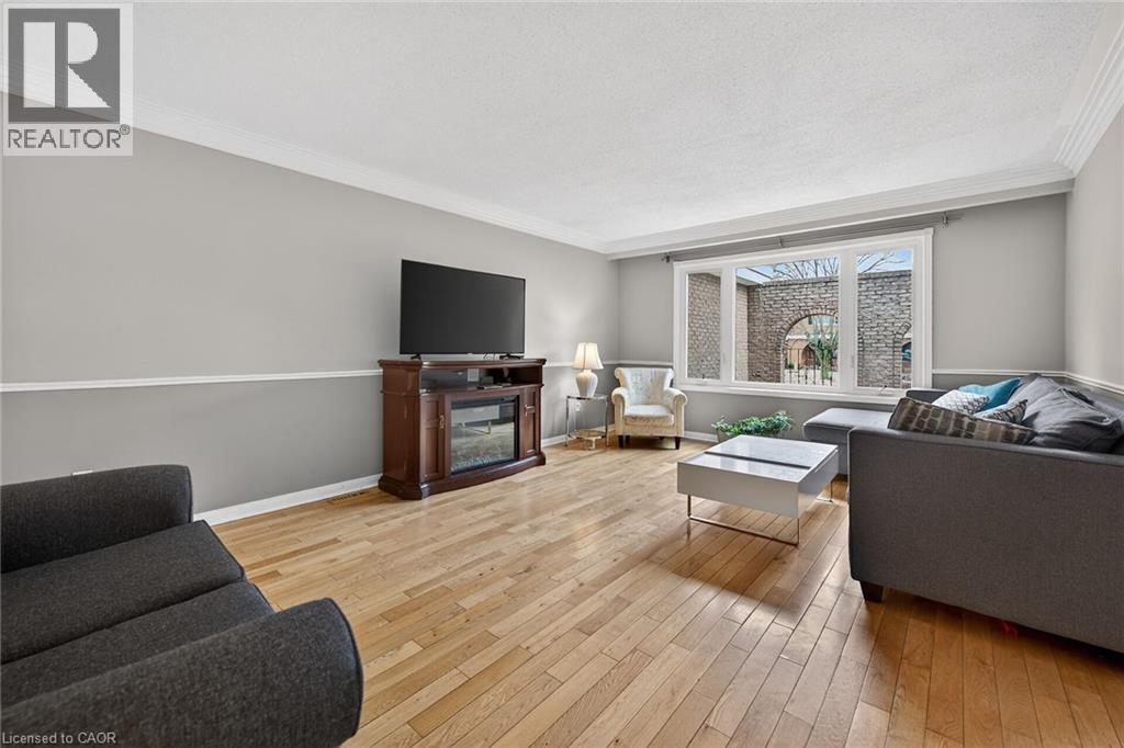 22 Woodside Drive, Hamilton, Ontario  L8T 1C3 - Photo 15 - 40814014