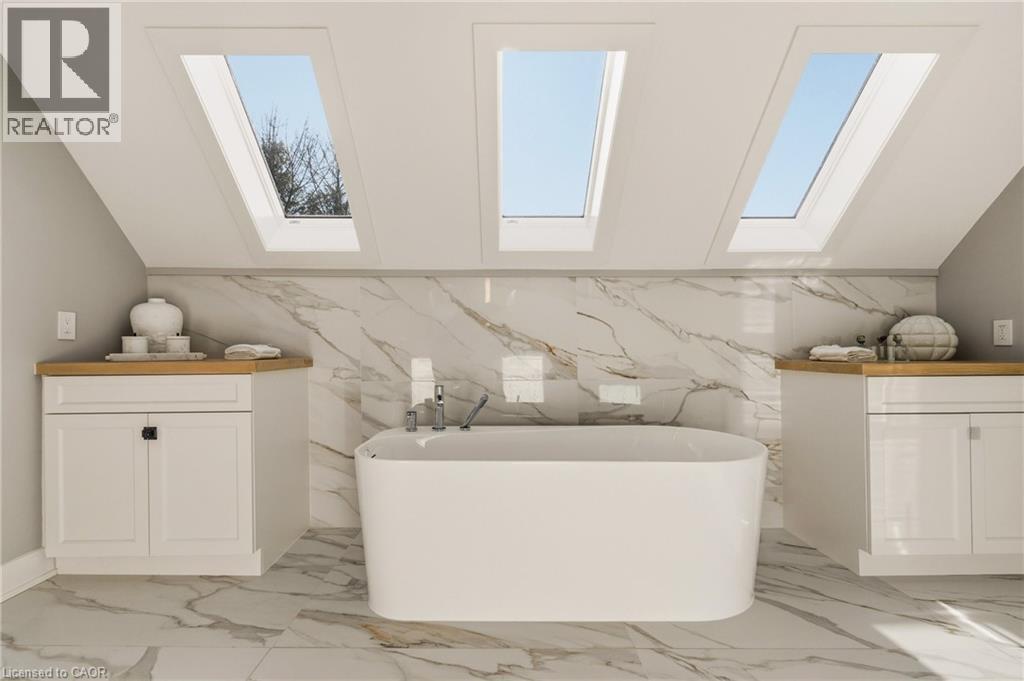 204 Falling Brook Drive, Ancaster, Ontario  L9G 1E6 - Photo 31 - 40814667