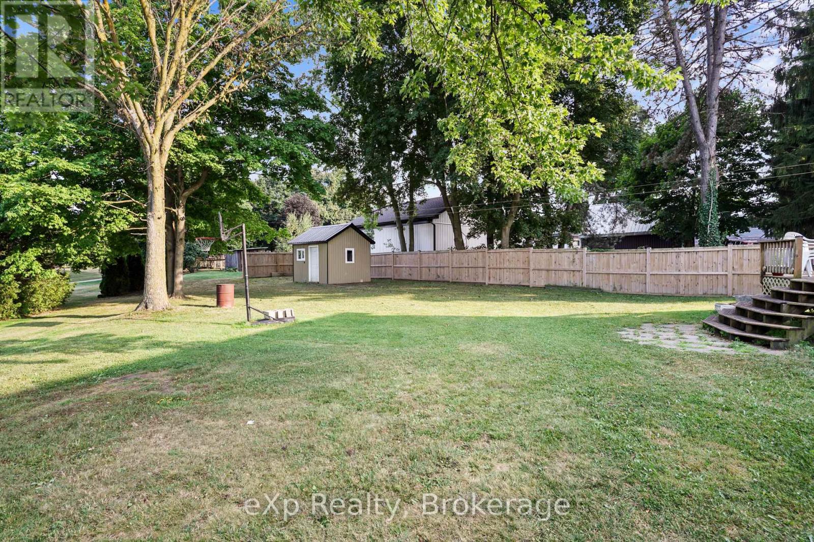 100 Arthur Street, Minto, Ontario  N0G 2P0 - Photo 17 - X12916998