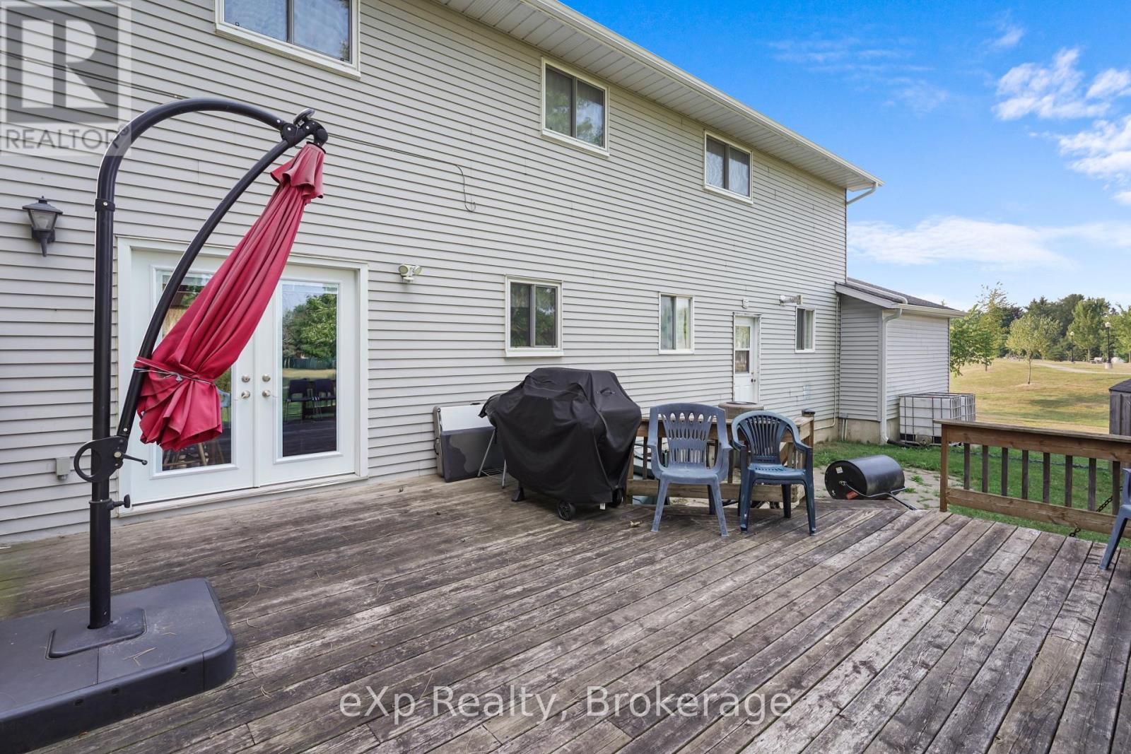 100 Arthur Street, Minto, Ontario  N0G 2P0 - Photo 21 - X12916998
