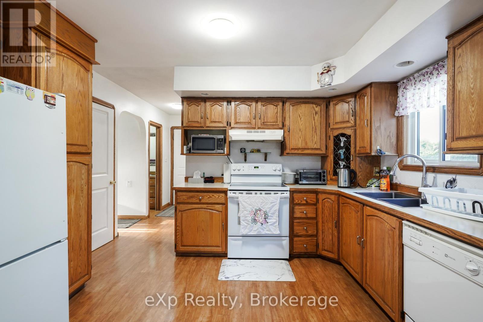 100 Arthur Street, Minto, Ontario  N0G 2P0 - Photo 26 - X12916998