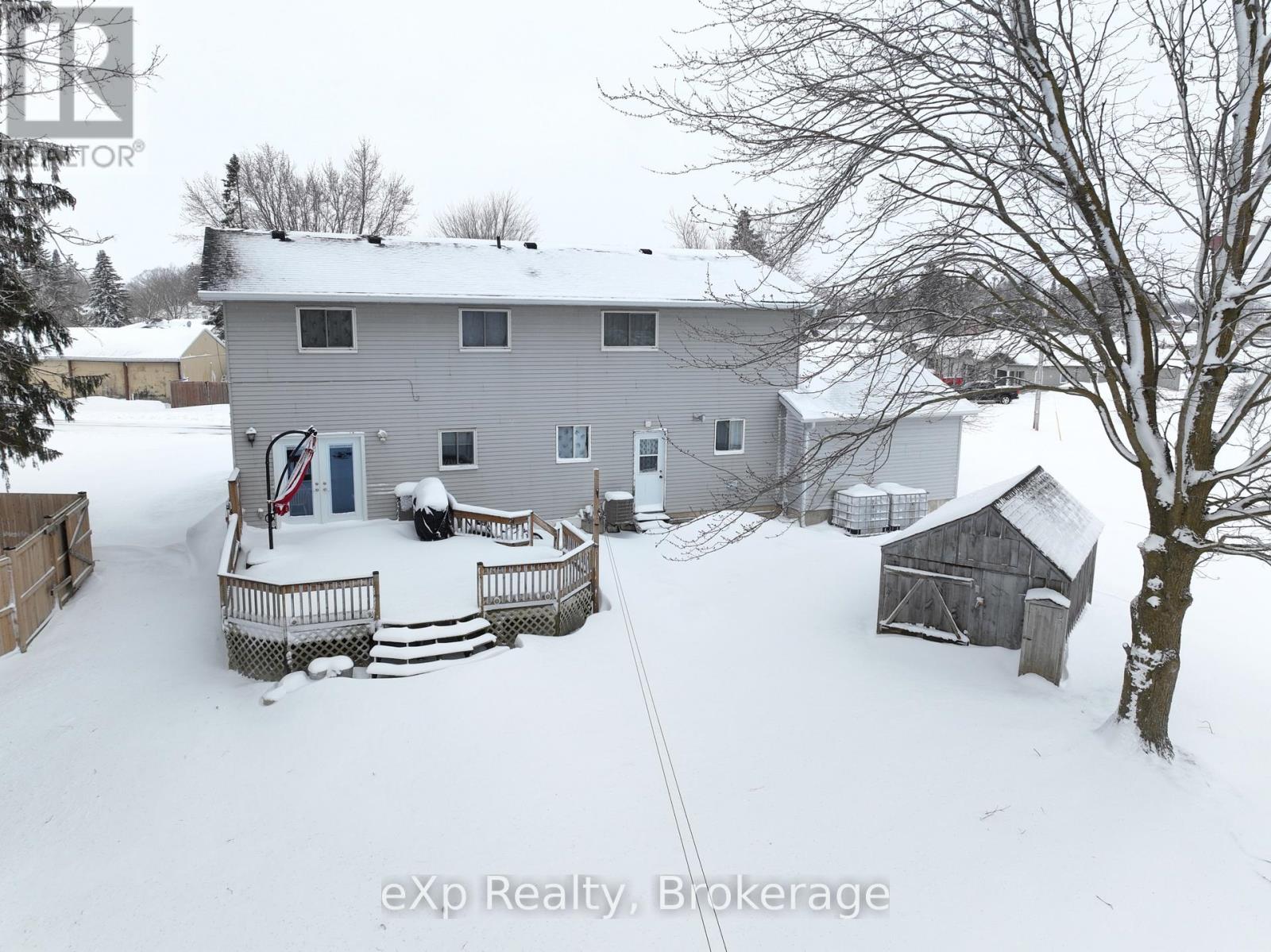 100 Arthur Street, Minto, Ontario  N0G 2P0 - Photo 7 - X12916998