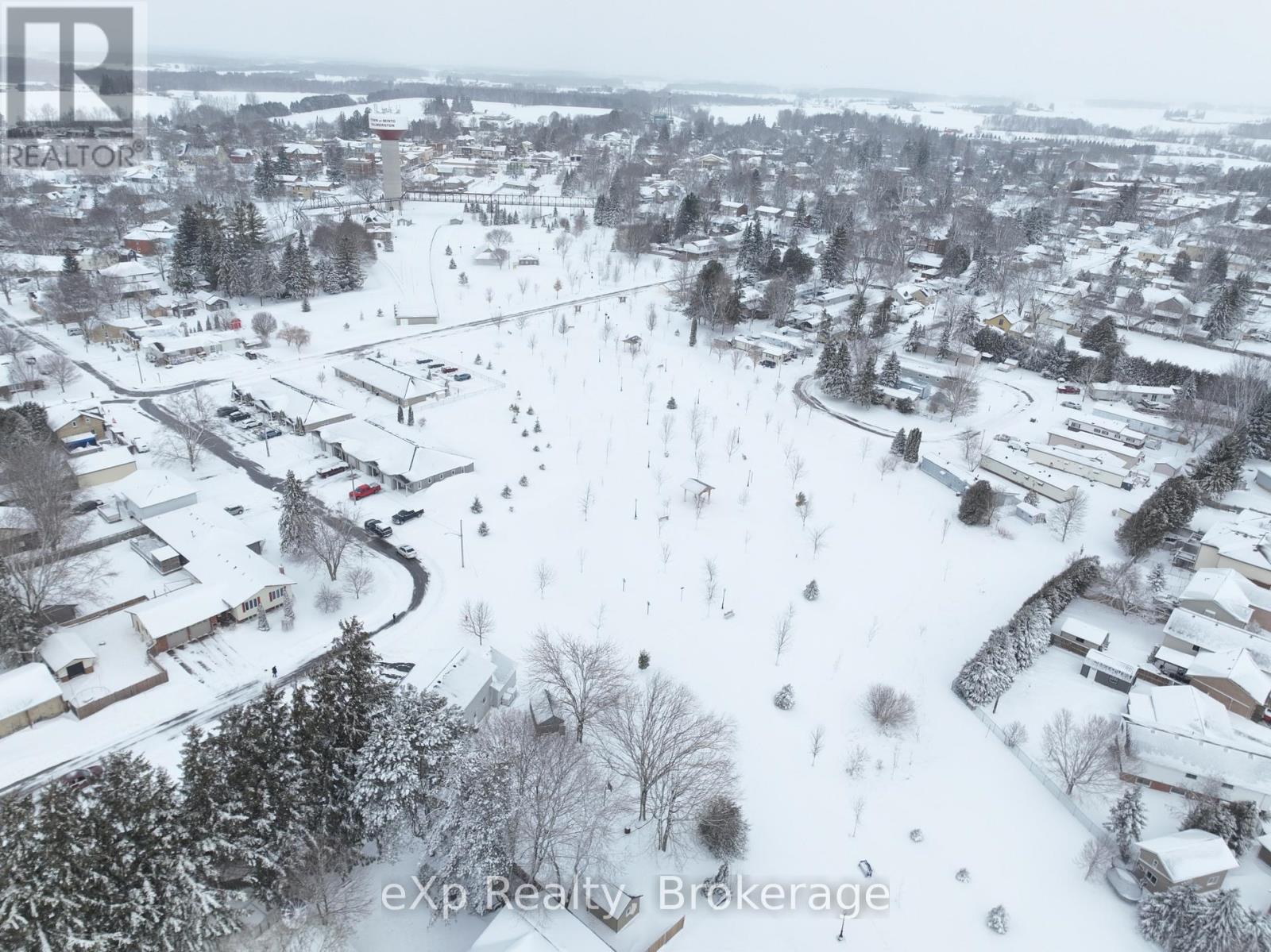 100 Arthur Street, Minto, Ontario  N0G 2P0 - Photo 8 - X12916998