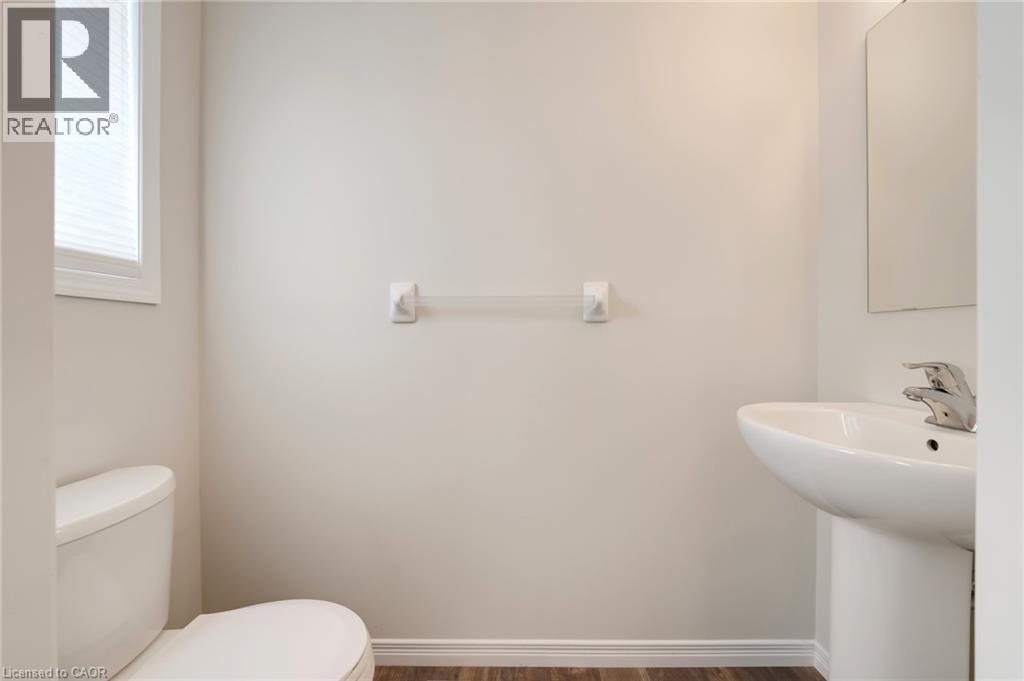 50 Pinnacle Drive Unit# 56, Kitchener, Ontario  N2P 0H8 - Photo 7 - 40814828