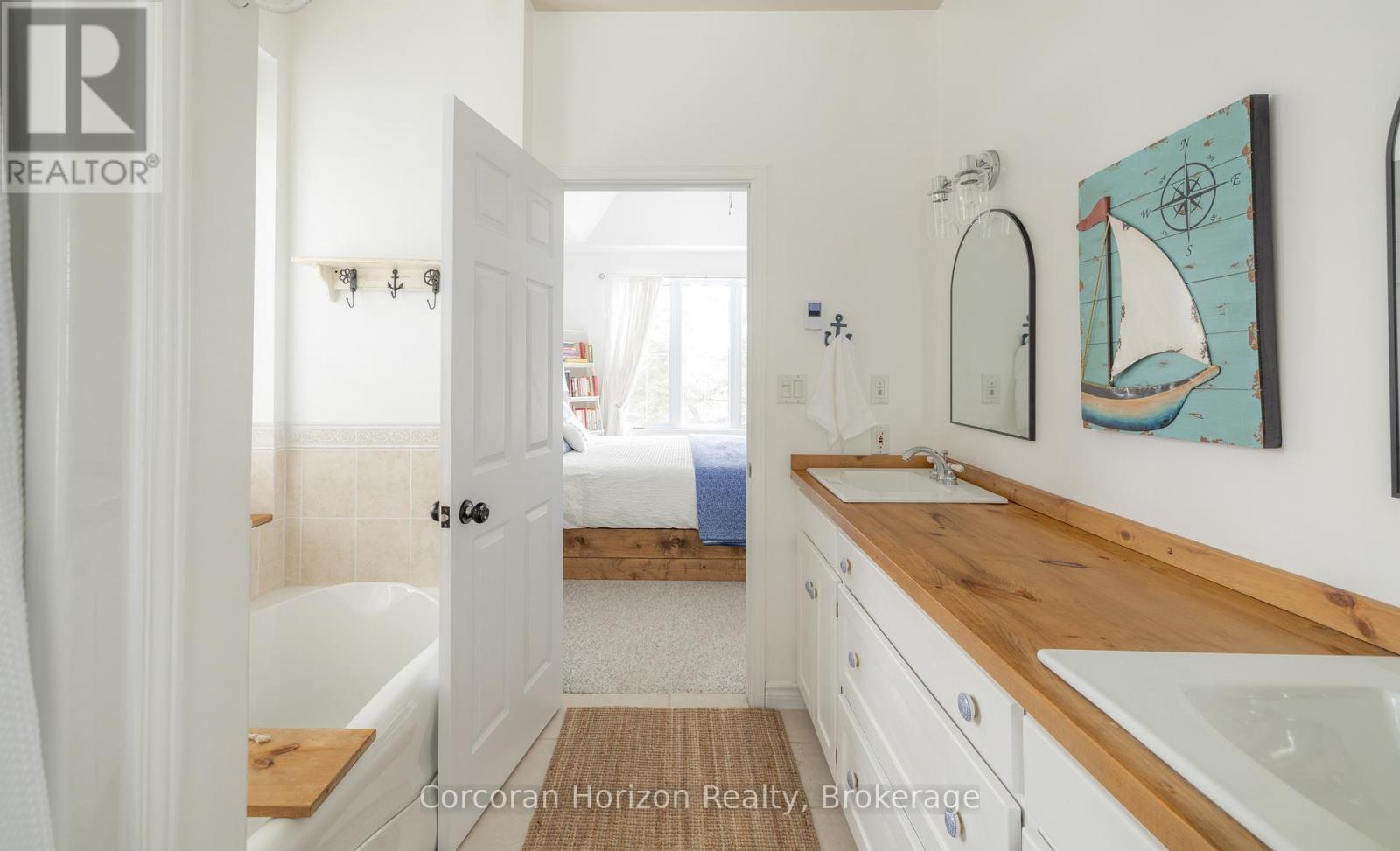 15 Lyndsey Lane, Mckellar, Ontario  P2A 0B5 - Photo 17 - X12918268