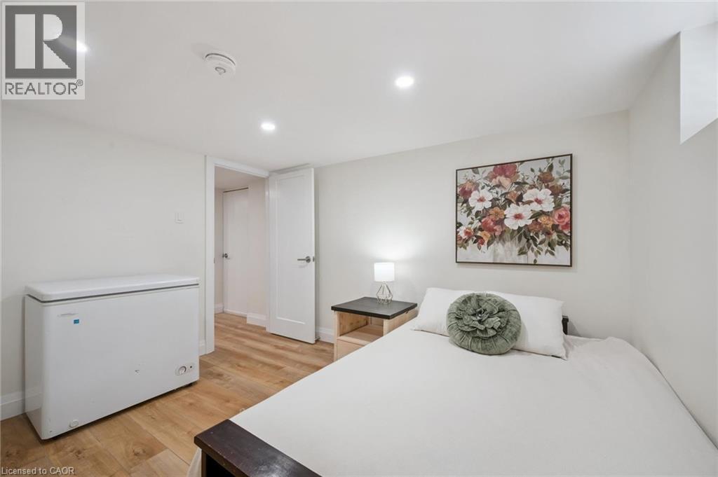 699 Frederick Street, Kitchener, Ontario  N2B 2B3 - Photo 27 - 40815078