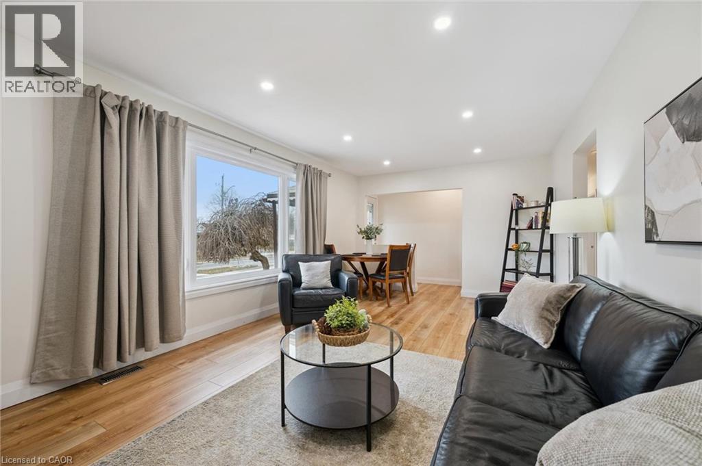 699 Frederick Street, Kitchener, Ontario  N2B 2B3 - Photo 9 - 40815078