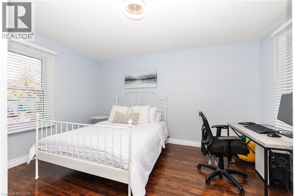 11 Fairview Road, Grimsby, Ontario  L3M 3L1 - Photo 19 - 40815329