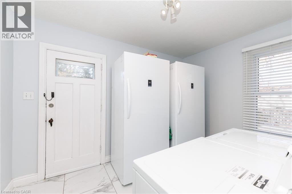 11 Fairview Road, Grimsby, Ontario  L3M 3L1 - Photo 22 - 40815329