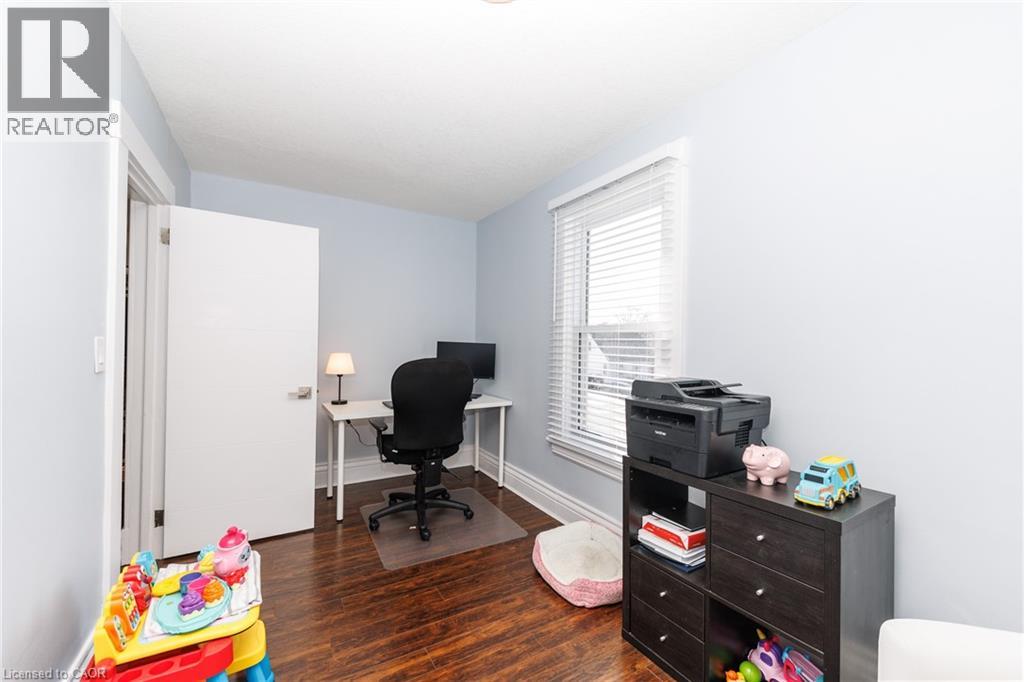 11 Fairview Road, Grimsby, Ontario  L3M 3L1 - Photo 27 - 40815329