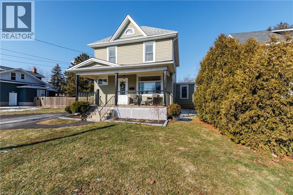 11 Fairview Road, Grimsby, Ontario  L3M 3L1 - Photo 3 - 40815329