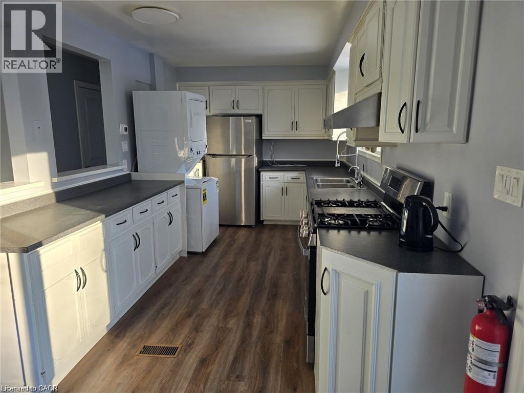 593 Mount Anne Drive, Waterloo, Ontario  N2L 4W6 - Photo 11 - 40815449