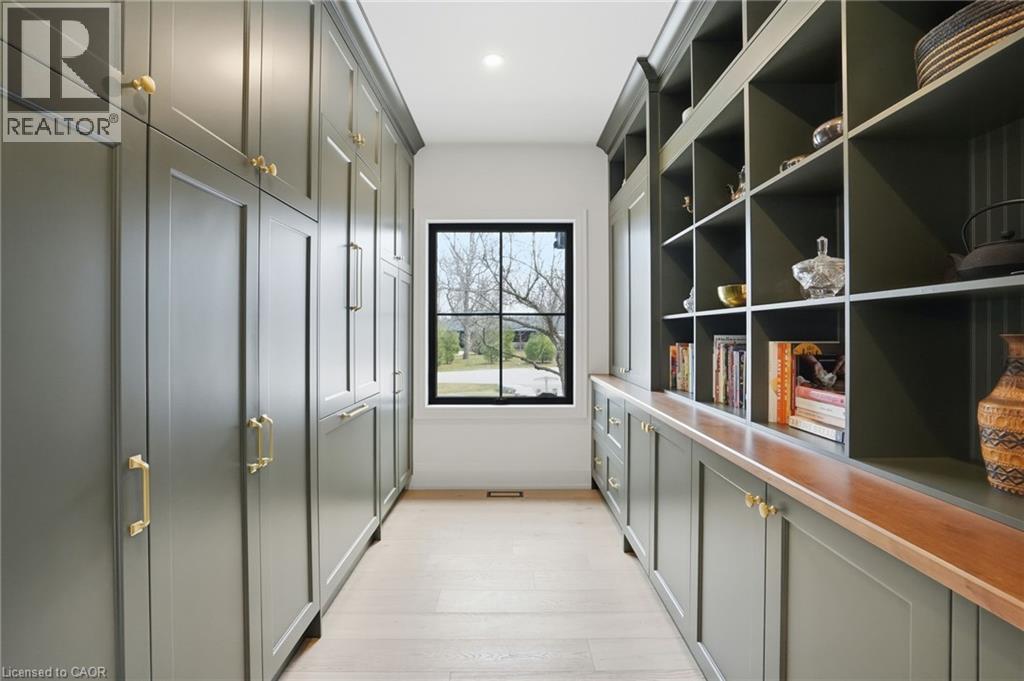 136 Rockcliffe Road, Waterdown, Ontario  L9H 7H3 - Photo 18 - 40815494