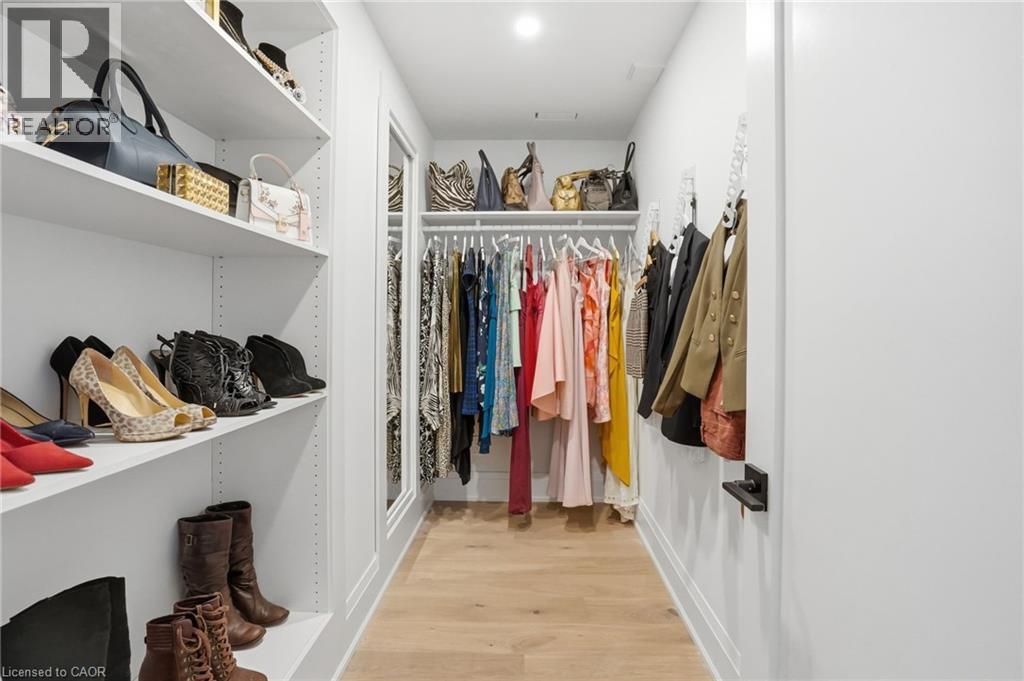 136 Rockcliffe Road, Waterdown, Ontario  L9H 7H3 - Photo 28 - 40815494