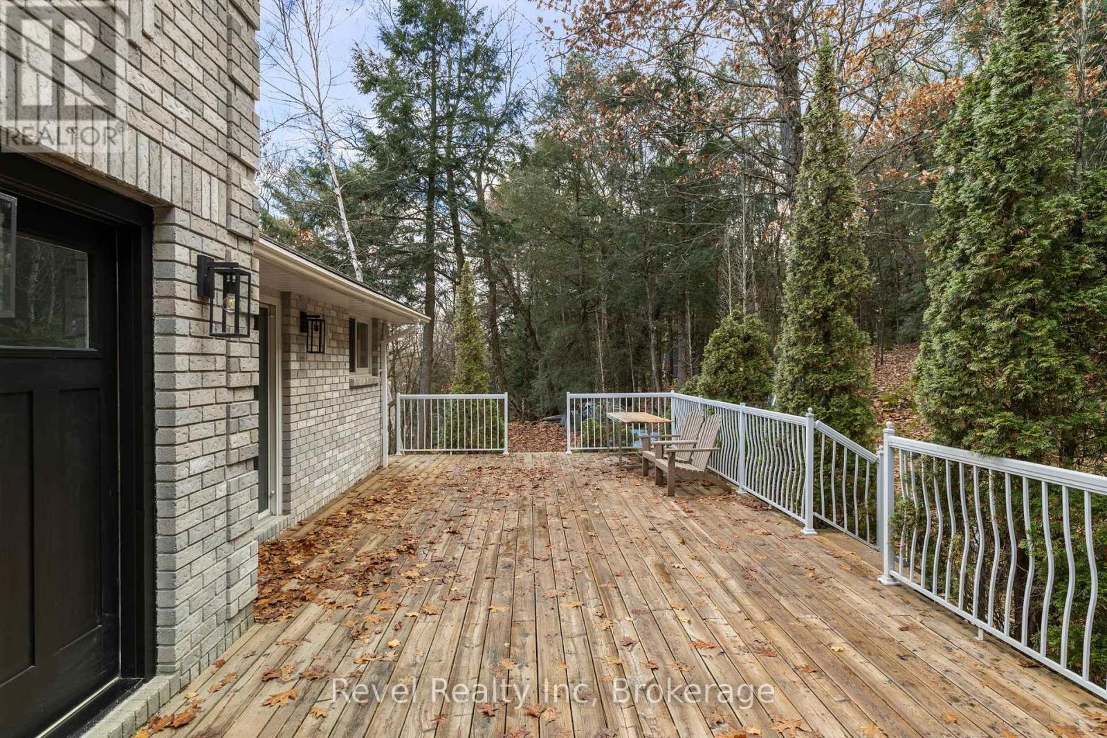 75 Silver Point Drive, Seguin, Ontario  P2A 2W8 - Photo 24 - X12927730