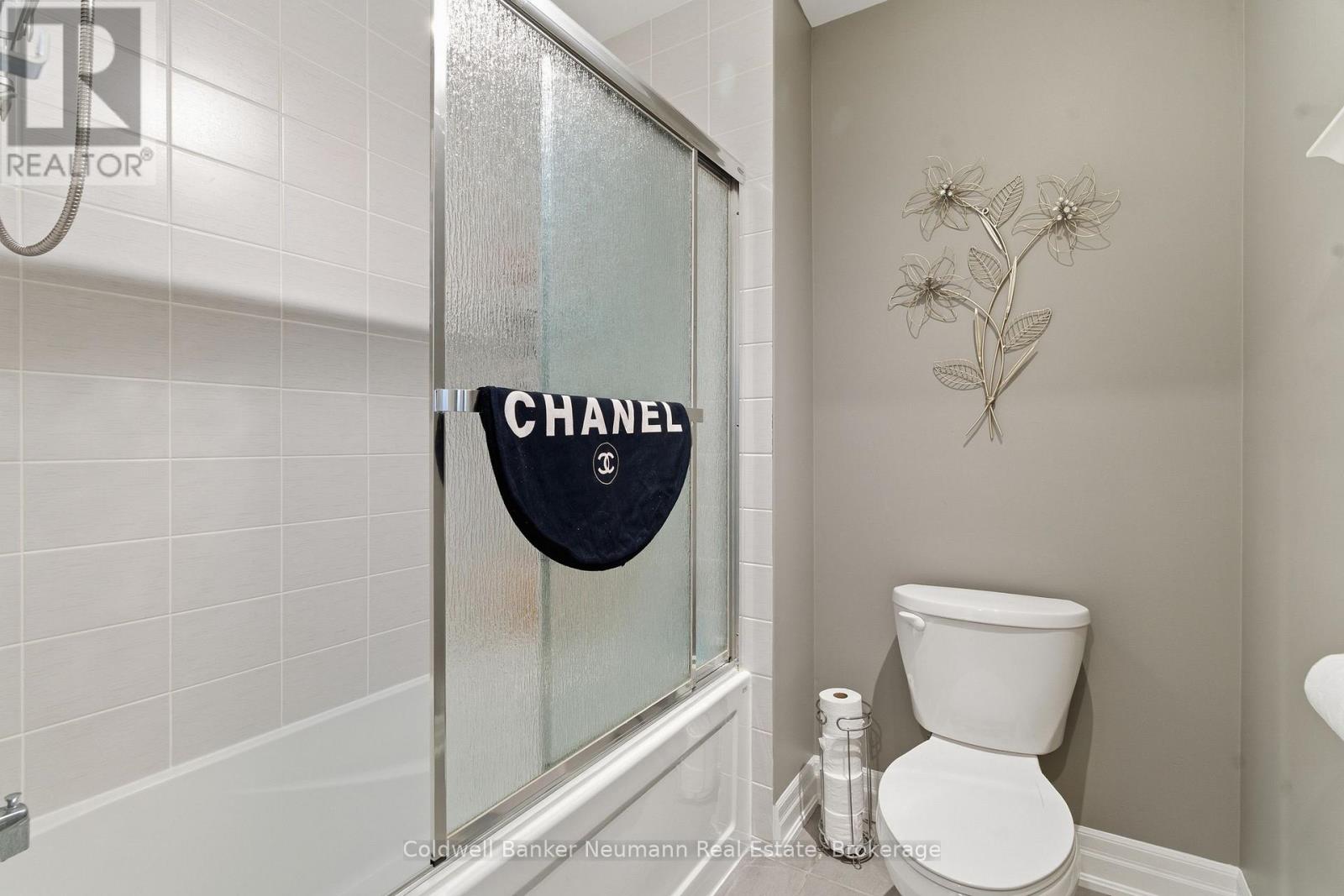 356 Falling Green Crescent, Kitchener, Ontario  N2R 0G4 - Photo 27 - X12928620