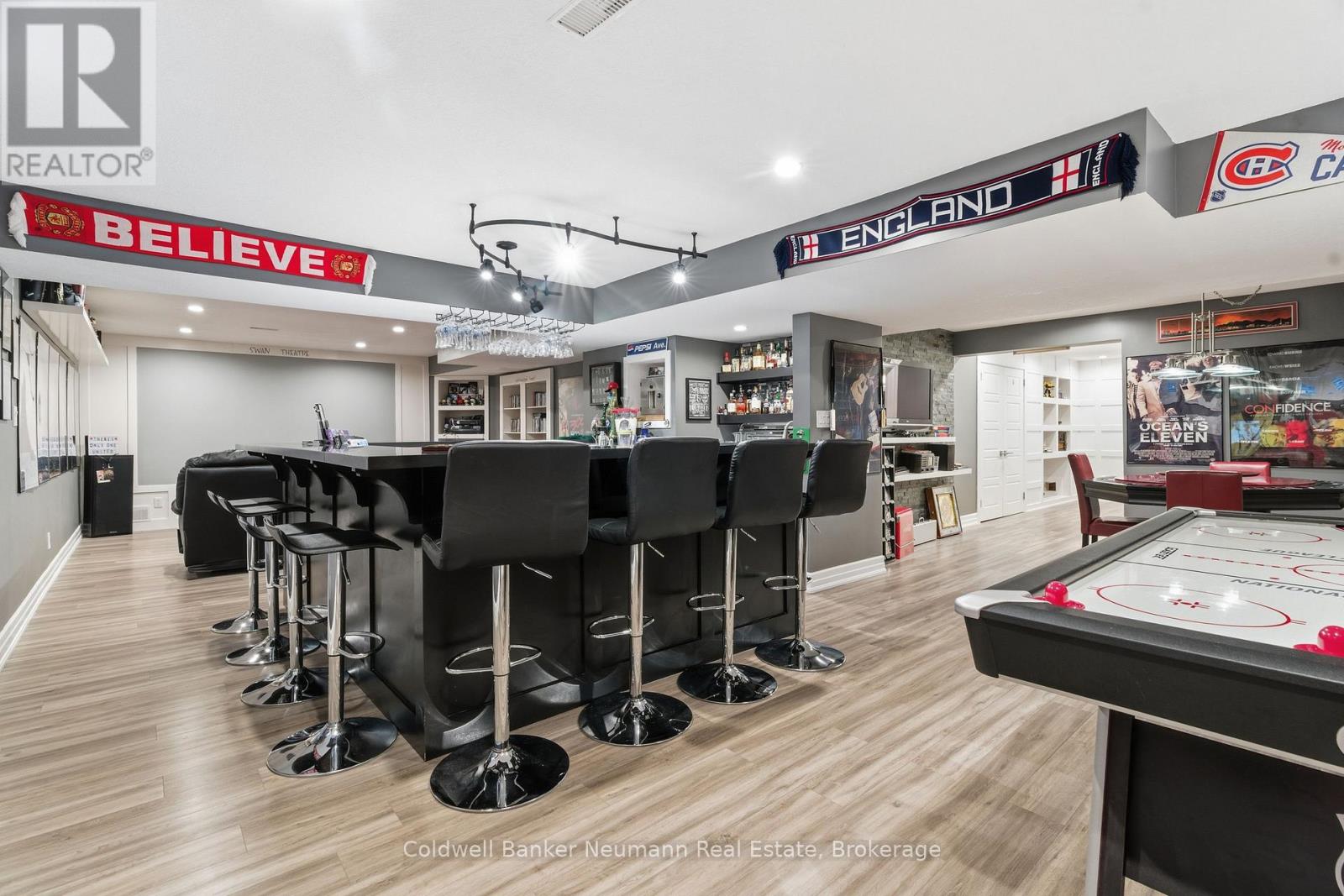 356 Falling Green Crescent, Kitchener, Ontario  N2R 0G4 - Photo 33 - X12928620