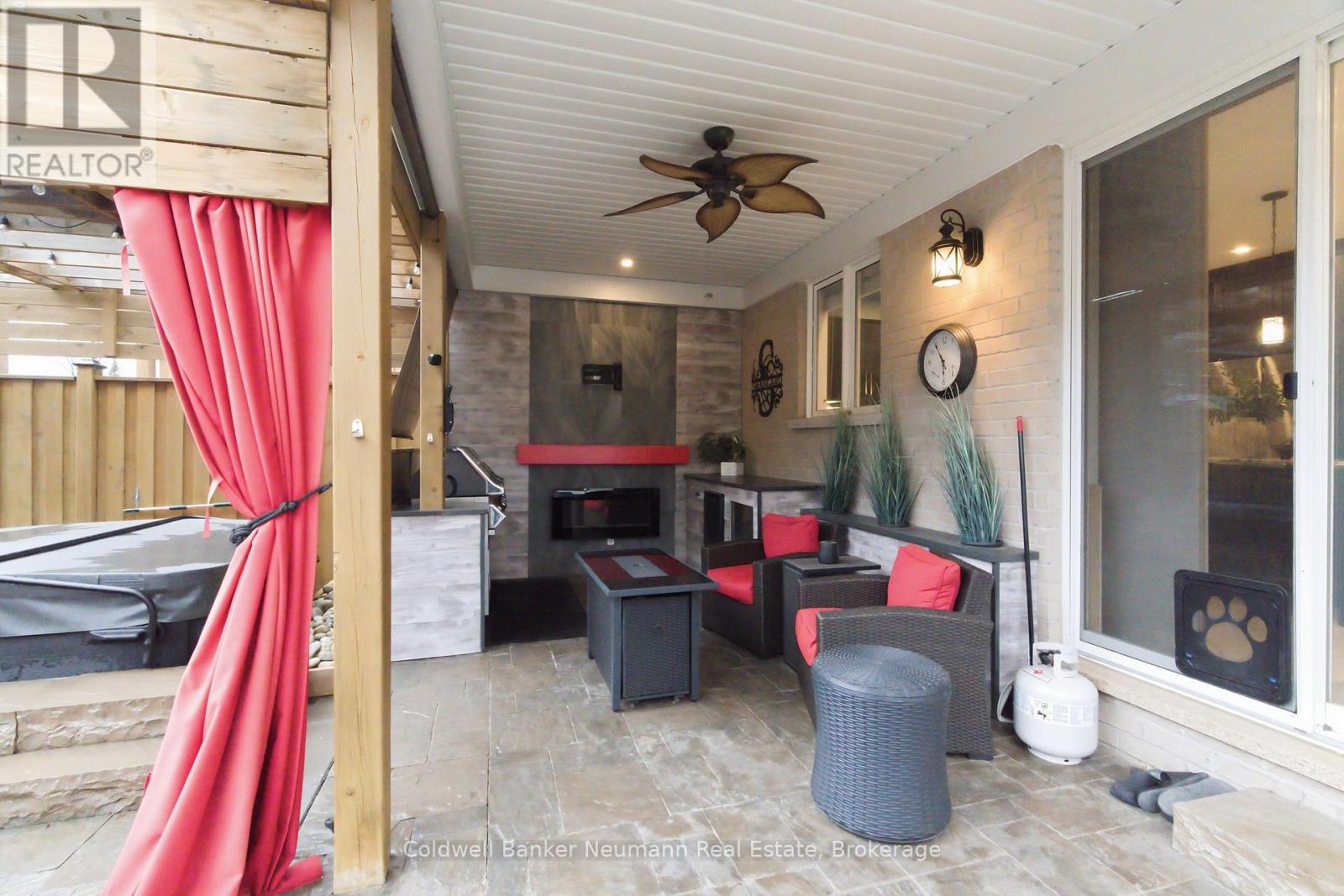 356 Falling Green Crescent, Kitchener, Ontario  N2R 0G4 - Photo 46 - X12928620