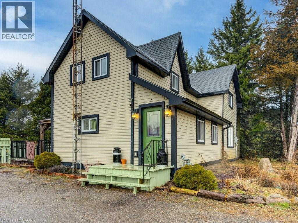 853 NORFOLK COUNTY 28 Road, Fairground, Ontario