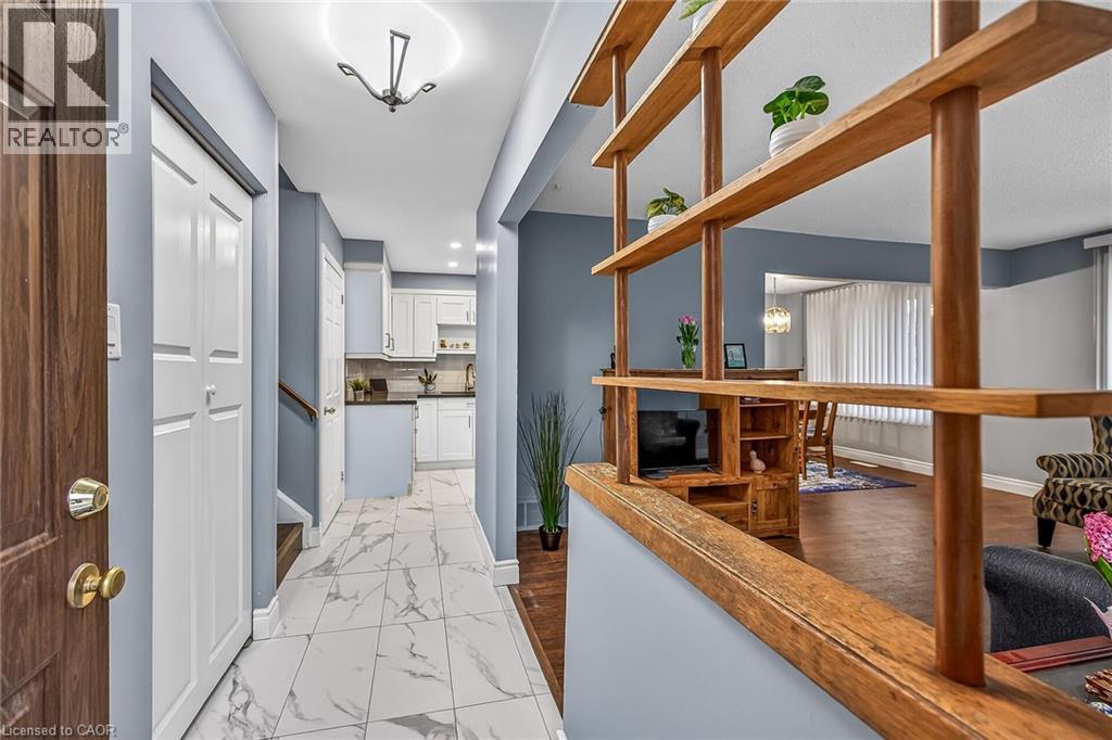 143 Cranbrook Drive, Hamilton, Ontario  L9C 4S5 - Photo 7 - 40815687