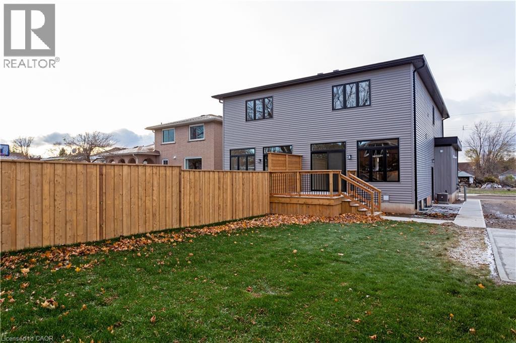 29 Dana Drive, Hamilton, Ontario  L9A 3H7 - Photo 14 - 40815109